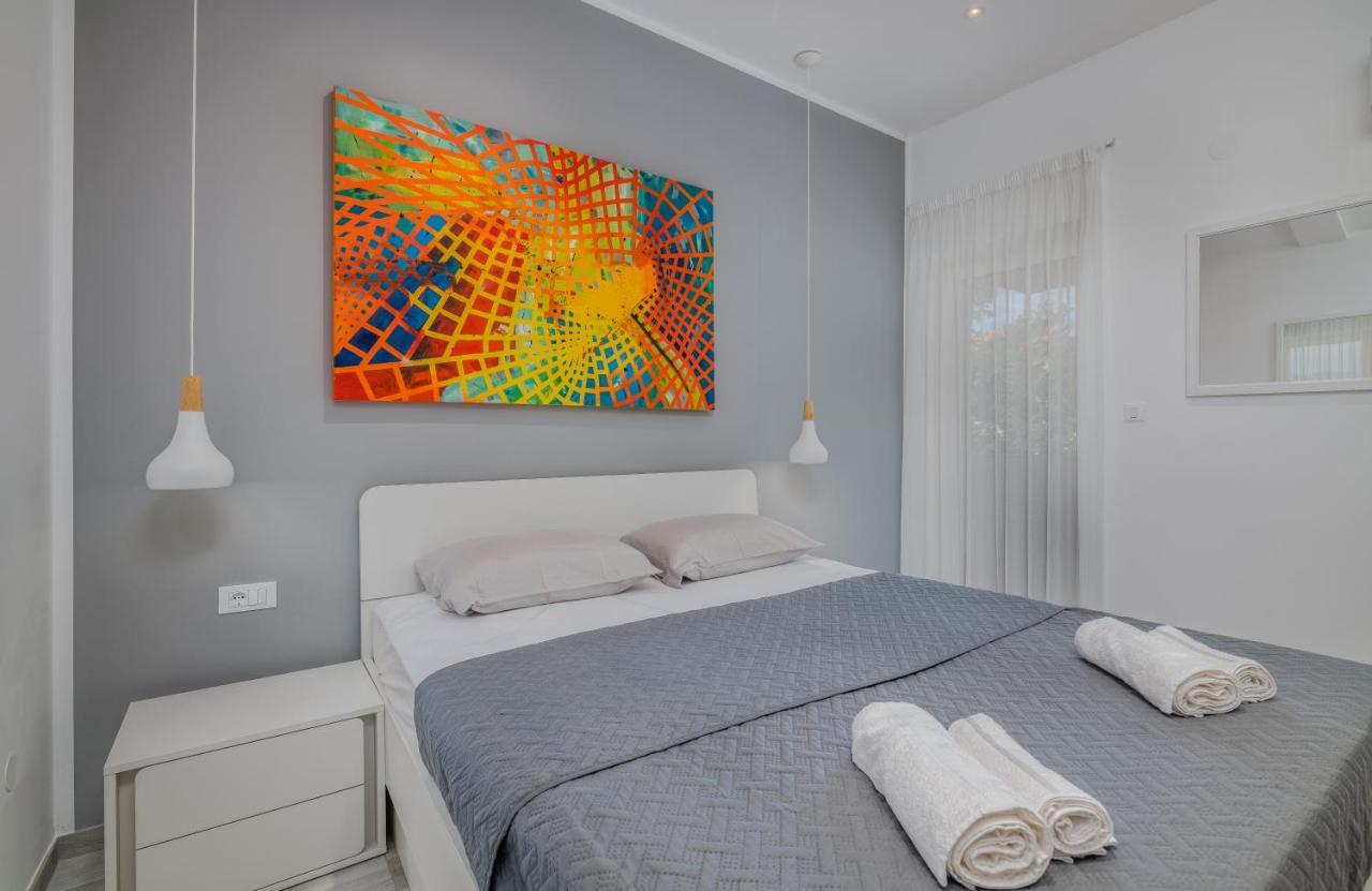 Apartment Sunshine Klimno Luaran gambar